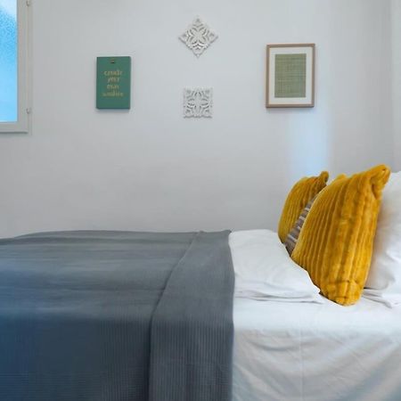 Chic Central Flat With River View Budapeste Exterior foto